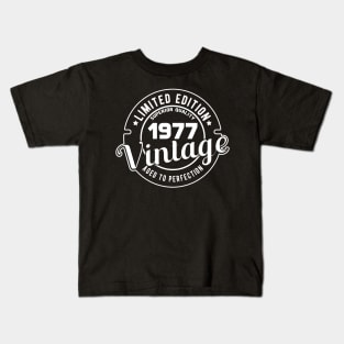 1977 VINTAGE - 44Th BIRTHDAY GIFT Kids T-Shirt